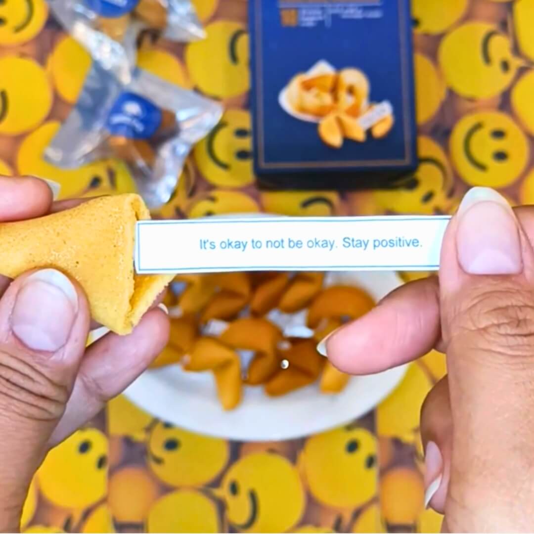 Happy Fortune Cookies – Cheerful and Uplifting Gift